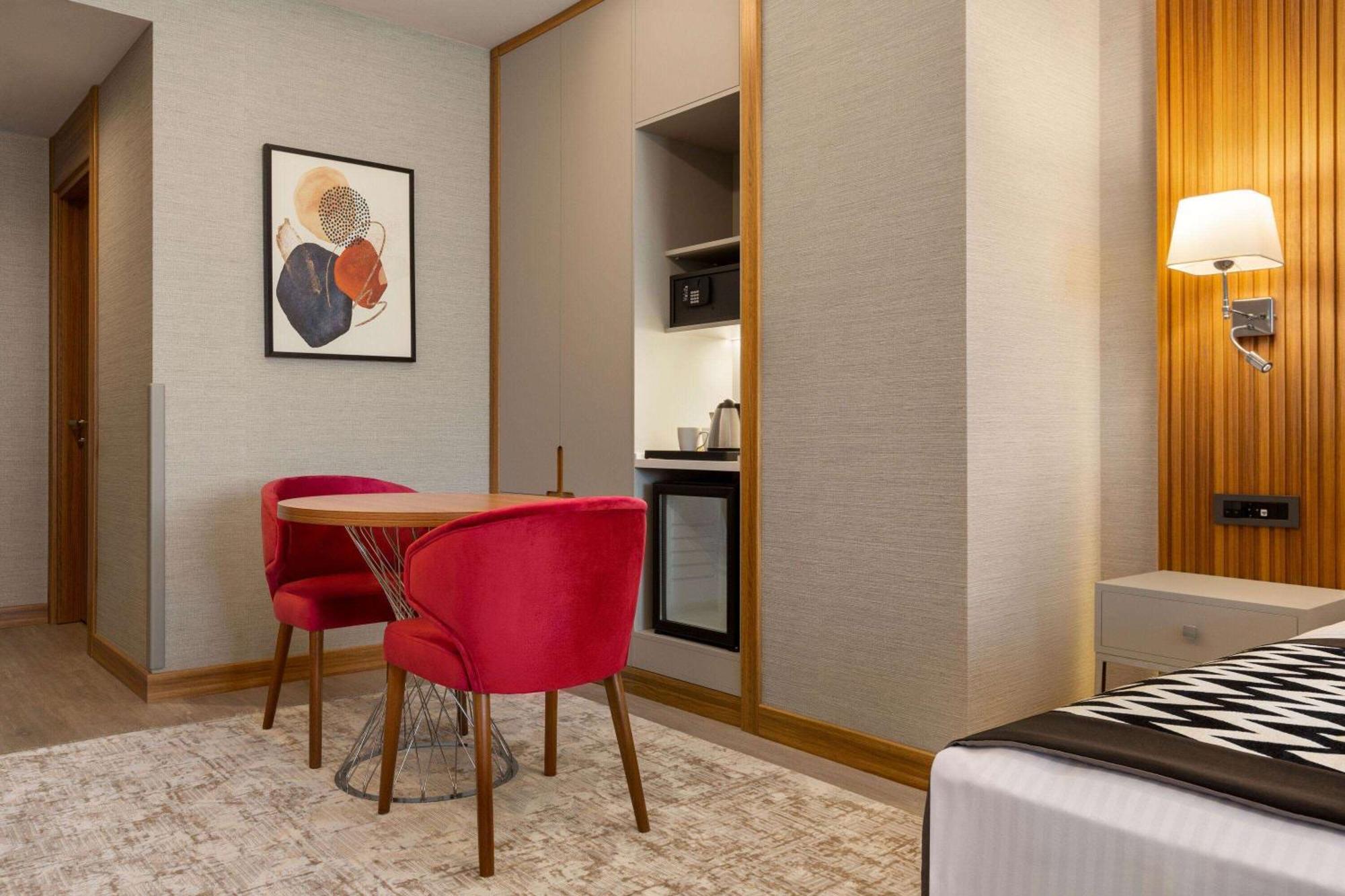 Ramada Encore By Wyndham Istanbul Sisli Buitenkant foto